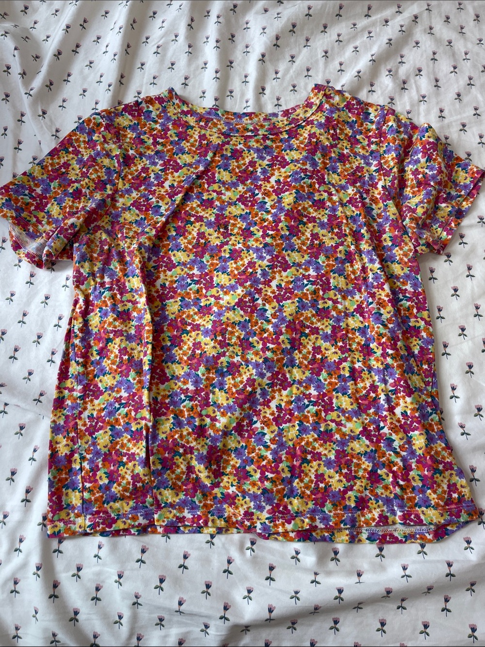 Old Navy Floral Short Sleeve Tee in Yellow, Pink, Purple, Blue